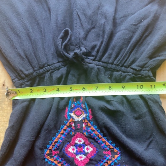 Gently Used Hollister Tribal Pink & Black Strapless Romper - Picture 7 of 11